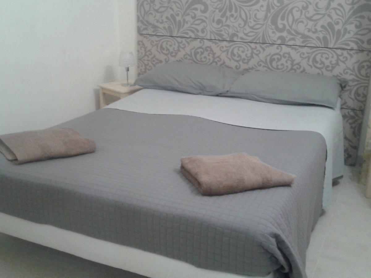 Il Vinile Apartment Szirakúza Kültér fotó